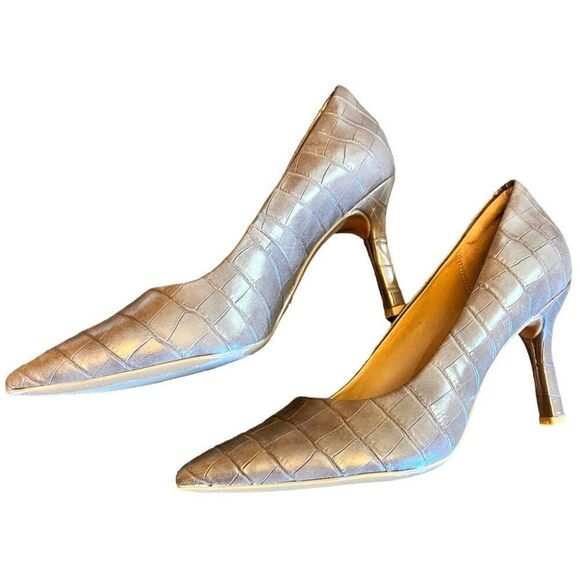 Nordstrom Rack Pointed‎ Toe Croc Print Pumps Size 8 - Picture 1 of 5